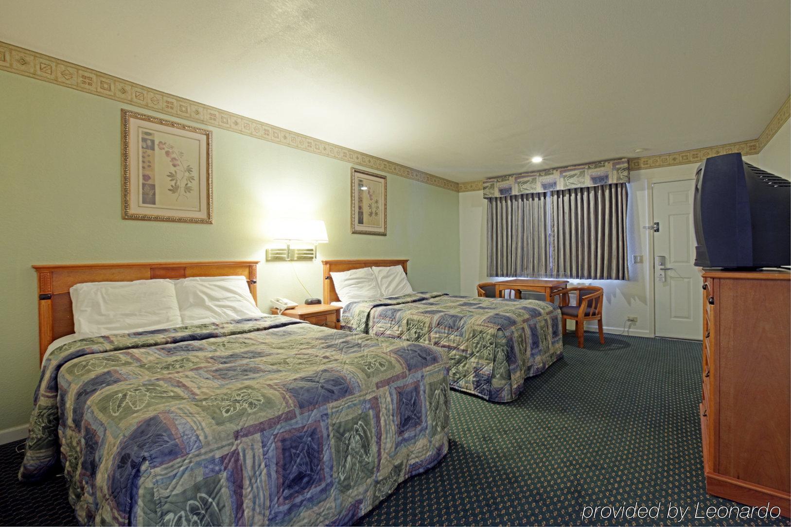 Journey Inn Woodland Εξωτερικό φωτογραφία
