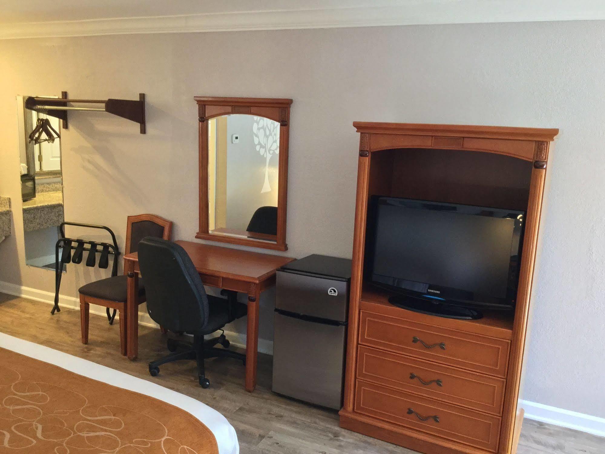 Journey Inn Woodland Εξωτερικό φωτογραφία