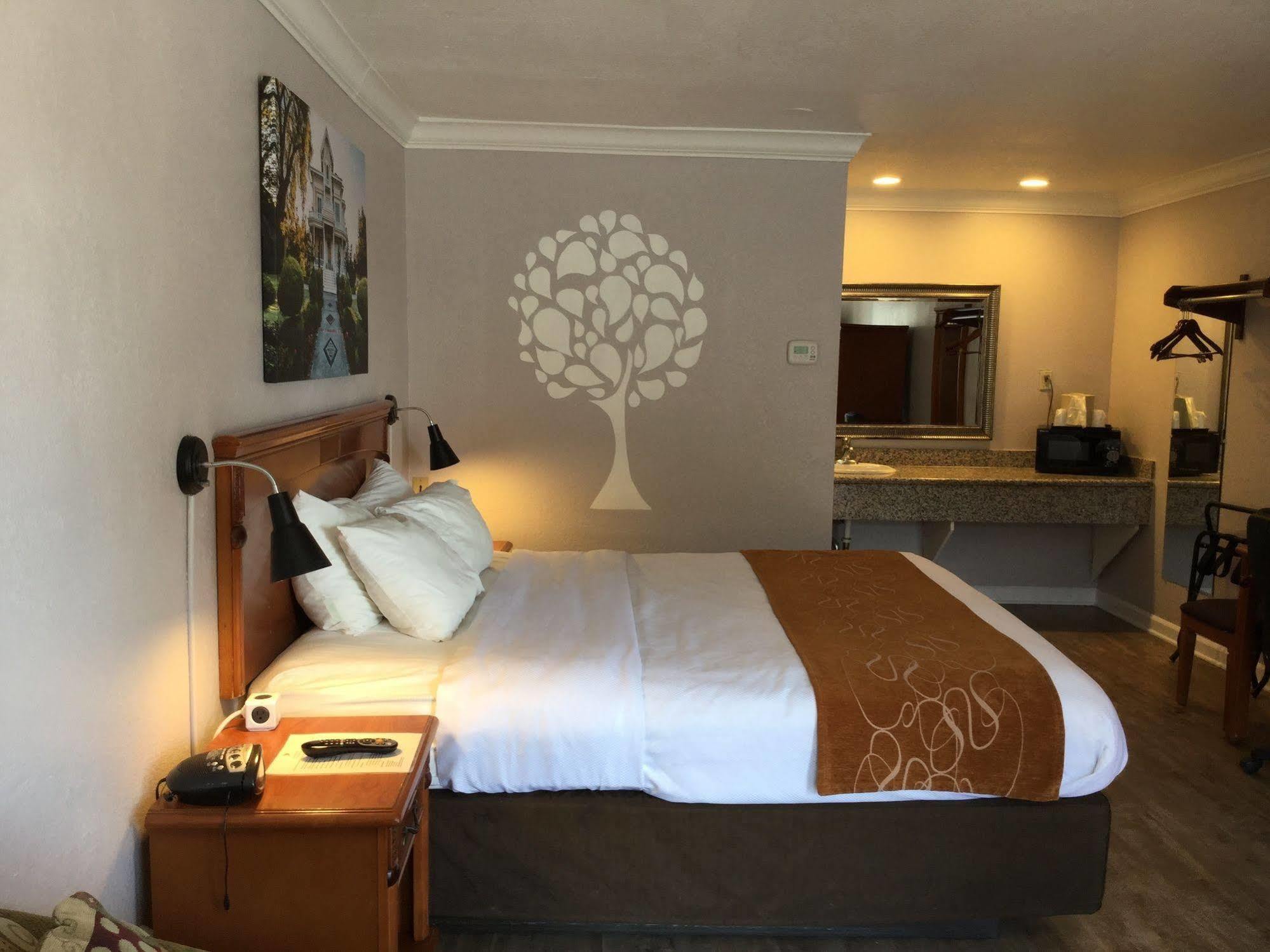 Journey Inn Woodland Εξωτερικό φωτογραφία